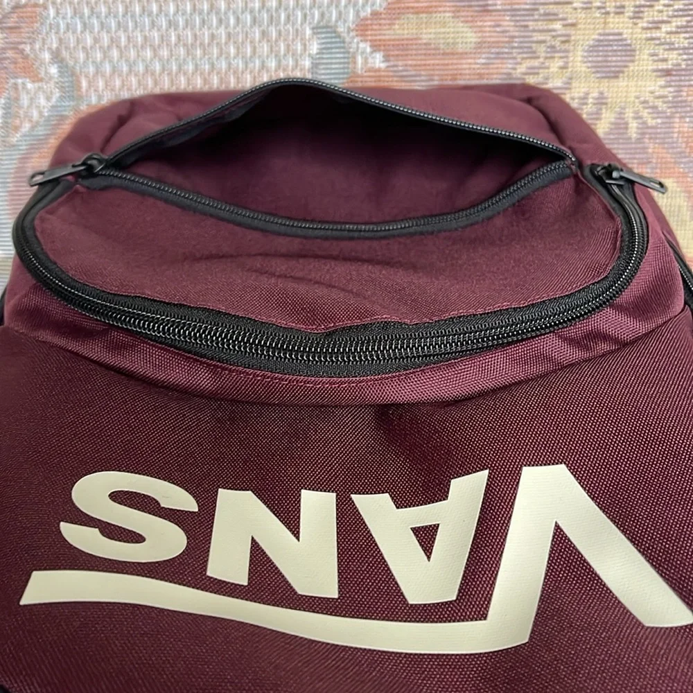 Vans Ranged 2 Prints Adult Laptop Backpack One Size (Port Royale)
NWT - Picture 7 of 16